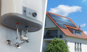 Image d'un chauffe-eau et d'une maison avec des panneaux solaires sur son toit